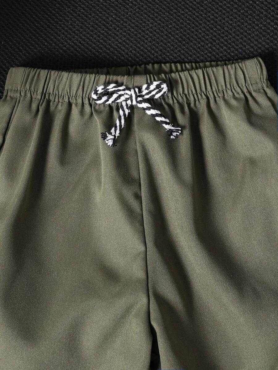 طقم ولادي 2 قطع: تي-شيرت بأكمام قصيرة بطبعة دب + شورت – إطلالة كاجوال صيفية