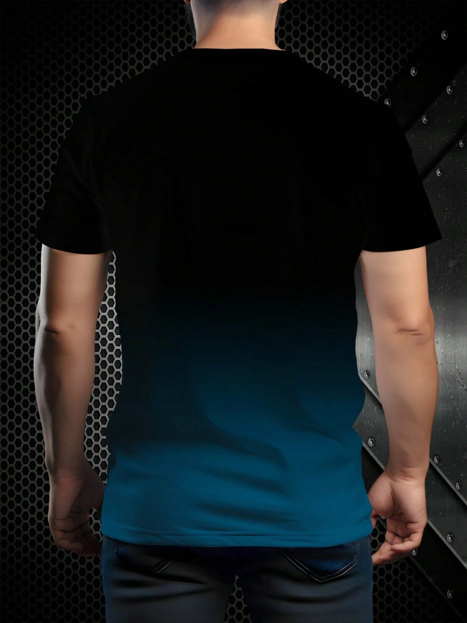 تي شيرت رجالي بأكمام قصيرة ورقبة دائرية