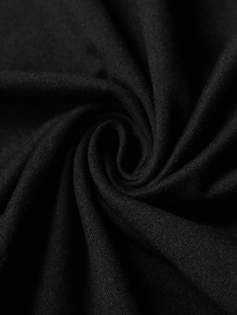 فستان نسائي مثير وعصري بدون ظهر وحاشية مكشكشة ومفتوحة