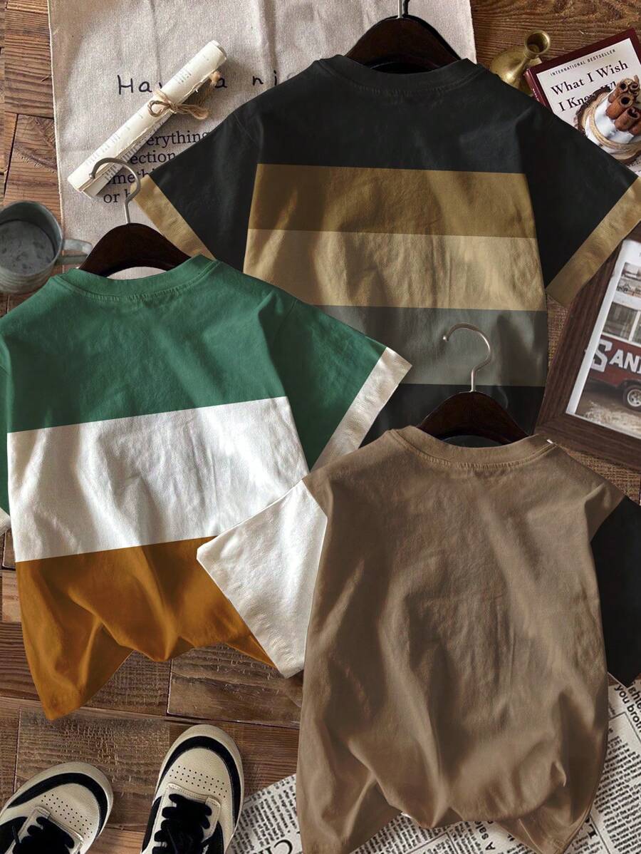 مجموعة من 3 قطع من تي شيرتات شي إن للأولاد الصغار بأكمام قصيرة وطبعة هندسية كلاسيكية