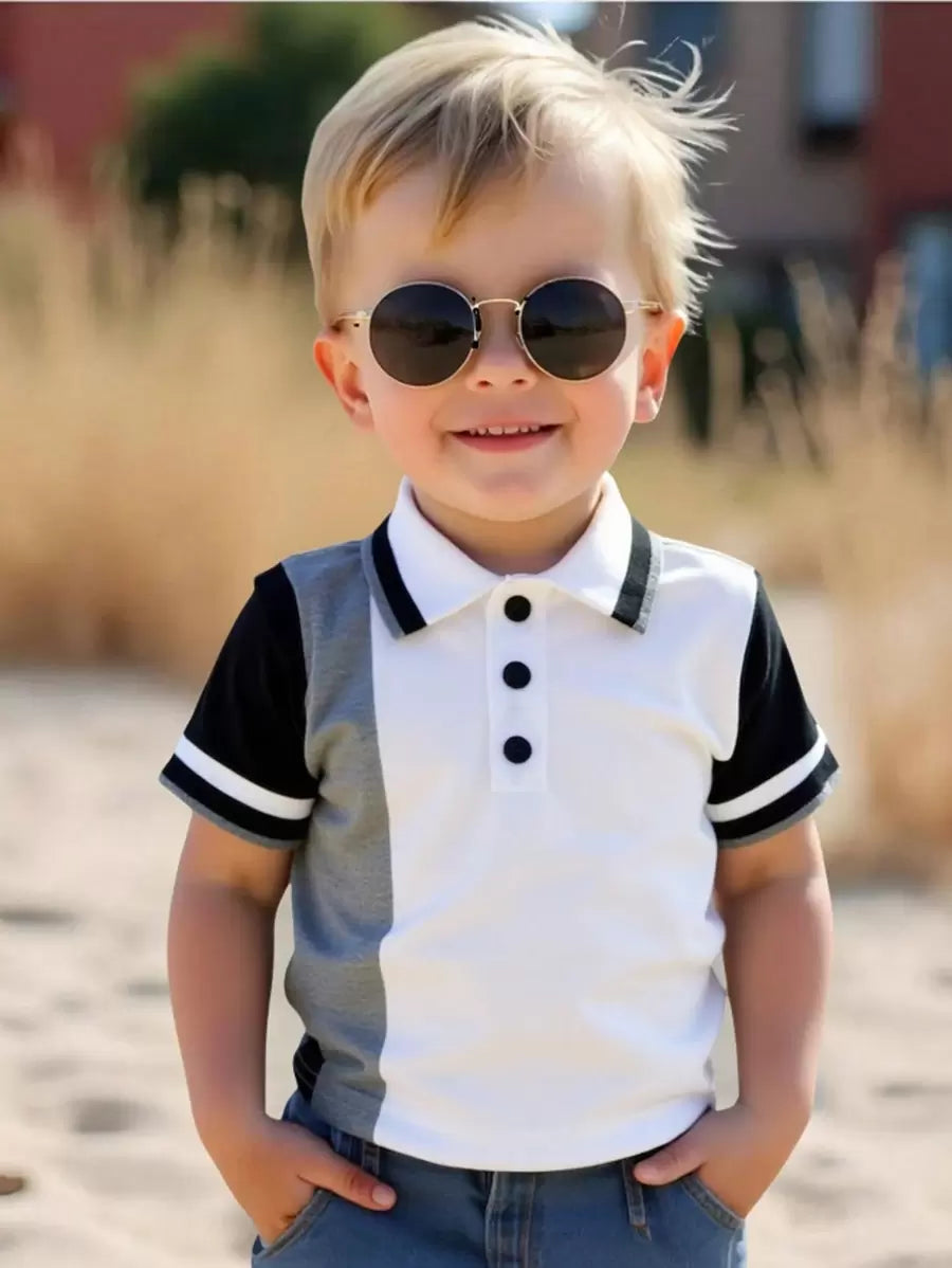 تى شيرت بولو محبوكة للأولاد الصغار. مناسبة للارتداء في النزهات