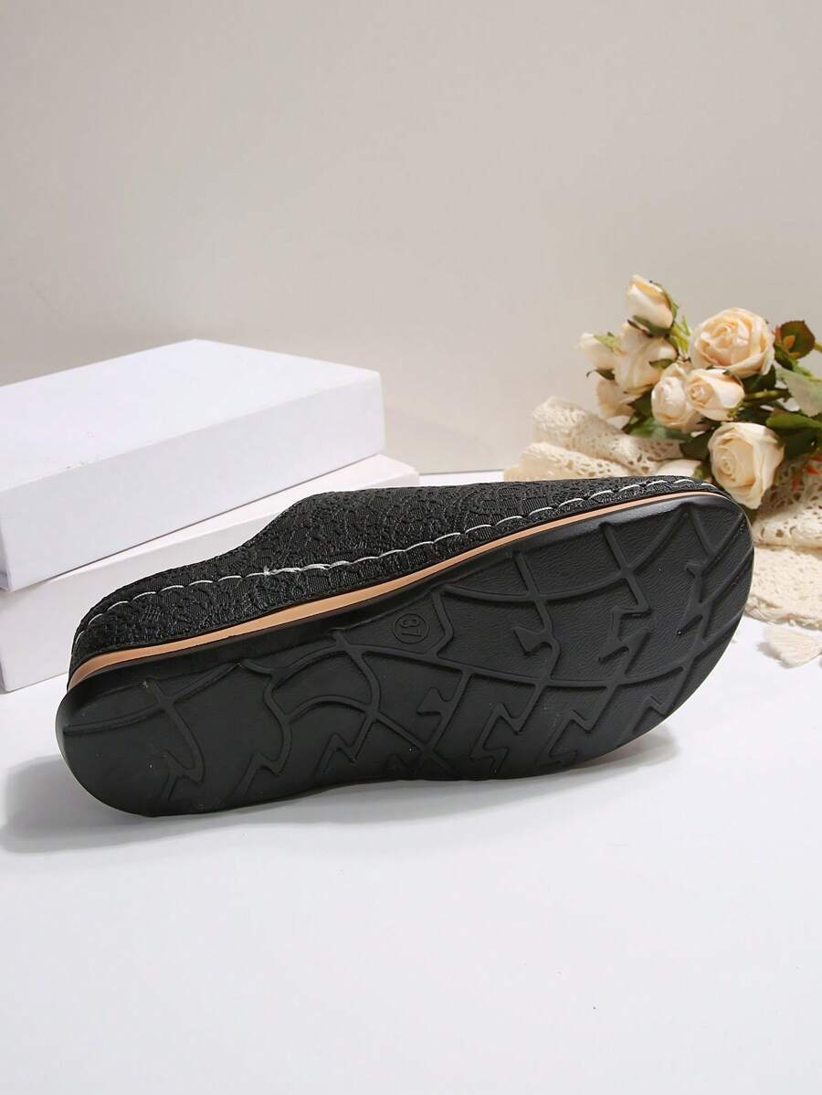 زوج واحد من أحذية الميول العصرية المريحة متعددة الاستخدامات