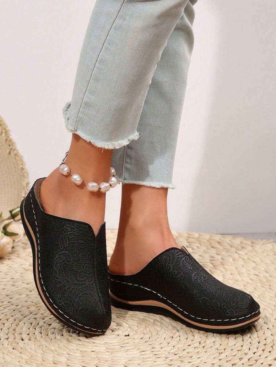 زوج واحد من أحذية الميول العصرية المريحة متعددة الاستخدامات