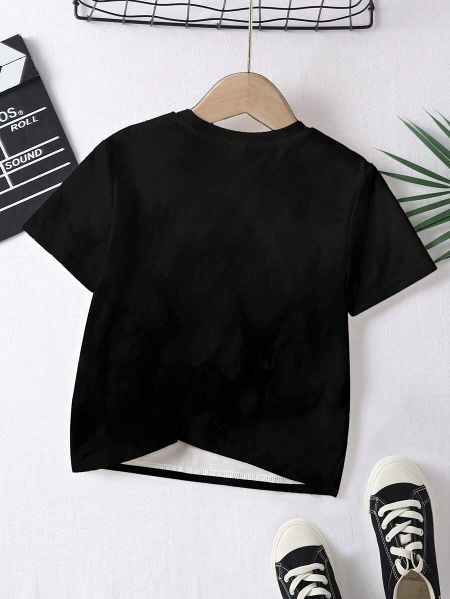 تيشيرت أطفال أولاد كاجوال بقصّة واسعة وياقة دائرية من shein