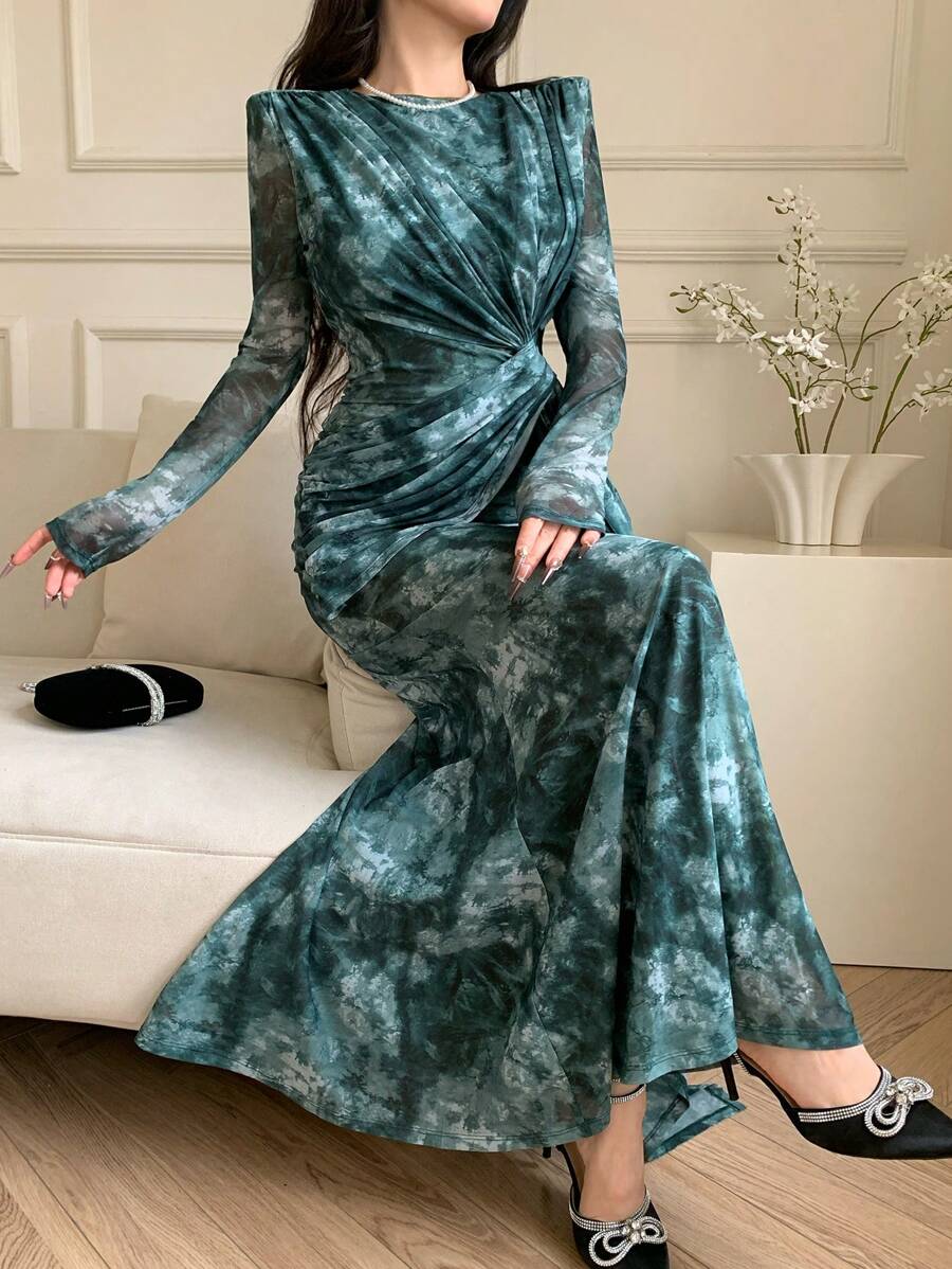 فستان موديلين النسائي الشبكي بأكمام طويلة، تصميم بسيط ومناسب للصيف