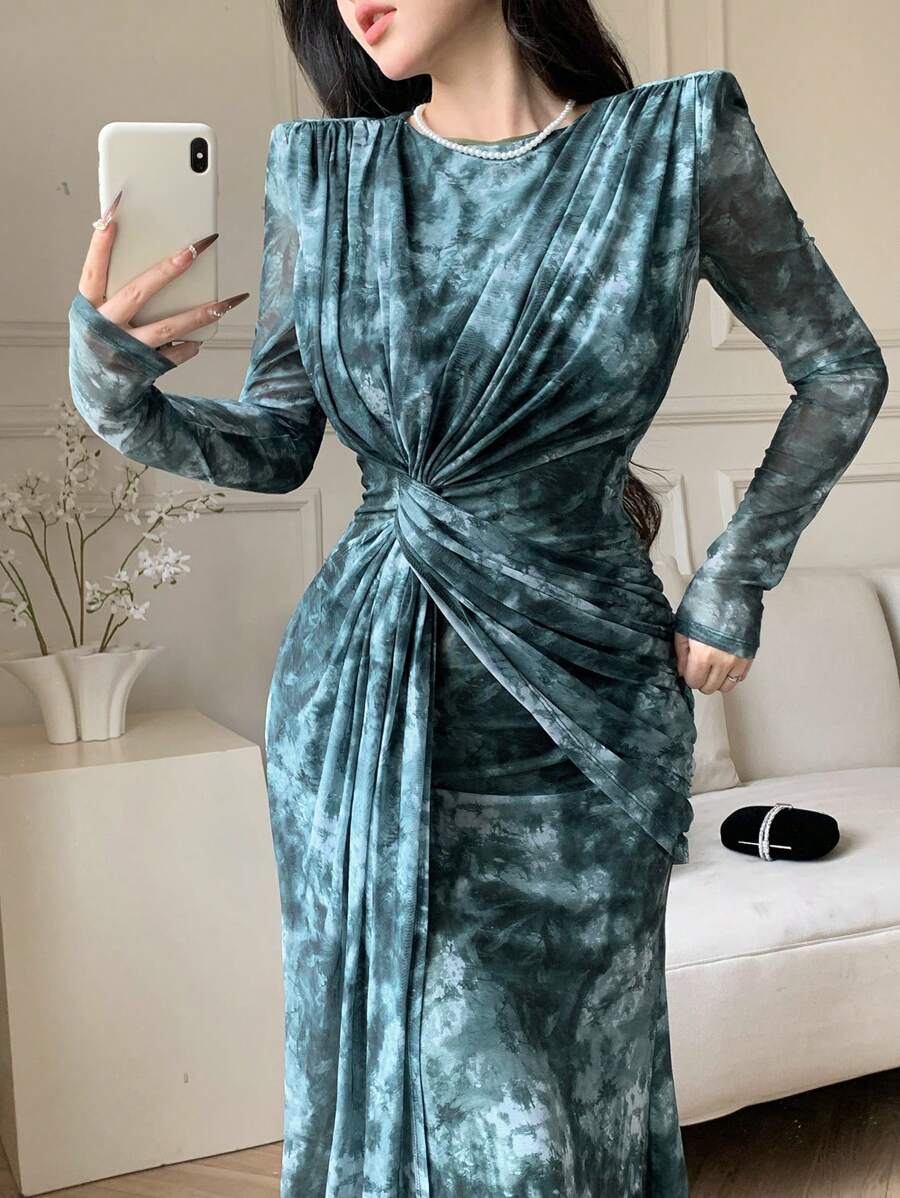 فستان موديلين النسائي الشبكي بأكمام طويلة، تصميم بسيط ومناسب للصيف