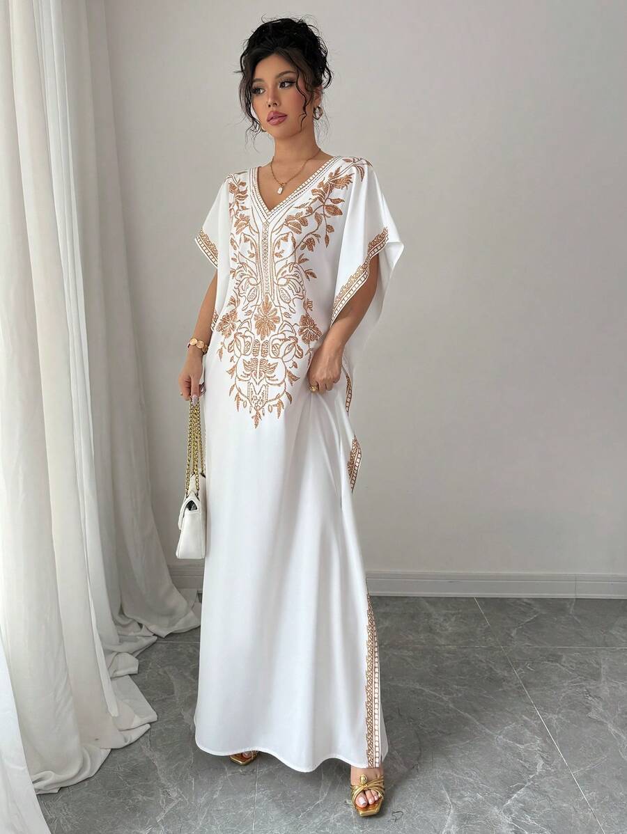 فستان نسائي أبيض بطبعة زهرية من Rafferiza – تصميم أنيق كاجوال بأكمام باتوين وحافة فضفاضة مع فتحة جانبية لفصلي الربيع والصيف