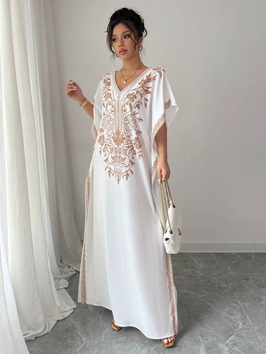 فستان نسائي أبيض بطبعة زهرية من Rafferiza – تصميم أنيق كاجوال بأكمام باتوين وحافة فضفاضة مع فتحة جانبية لفصلي الربيع والصيف