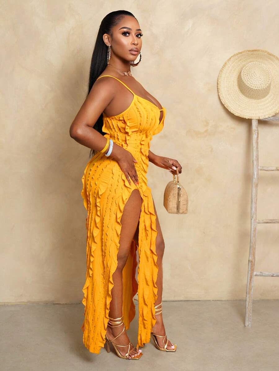 فستان كامي نسائي من BamGleam بلون سادة وحاشية مكشكشة ومنفصلة ومنخفضة الارتفاع Shein