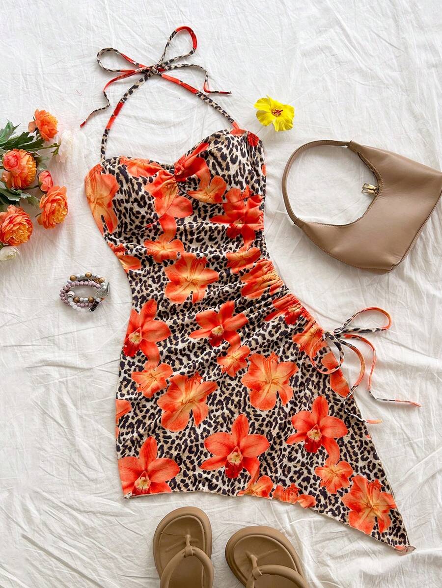 فستان قصير بنقشة جلد الفهد