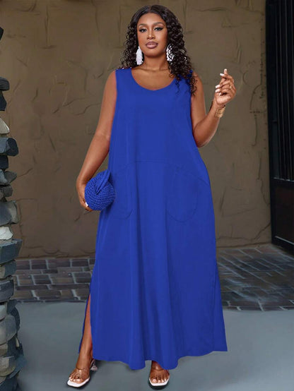 فستان ماكسي كاجوال بدون أكمام سادة للنساء بمقاسات كبيرة من shein