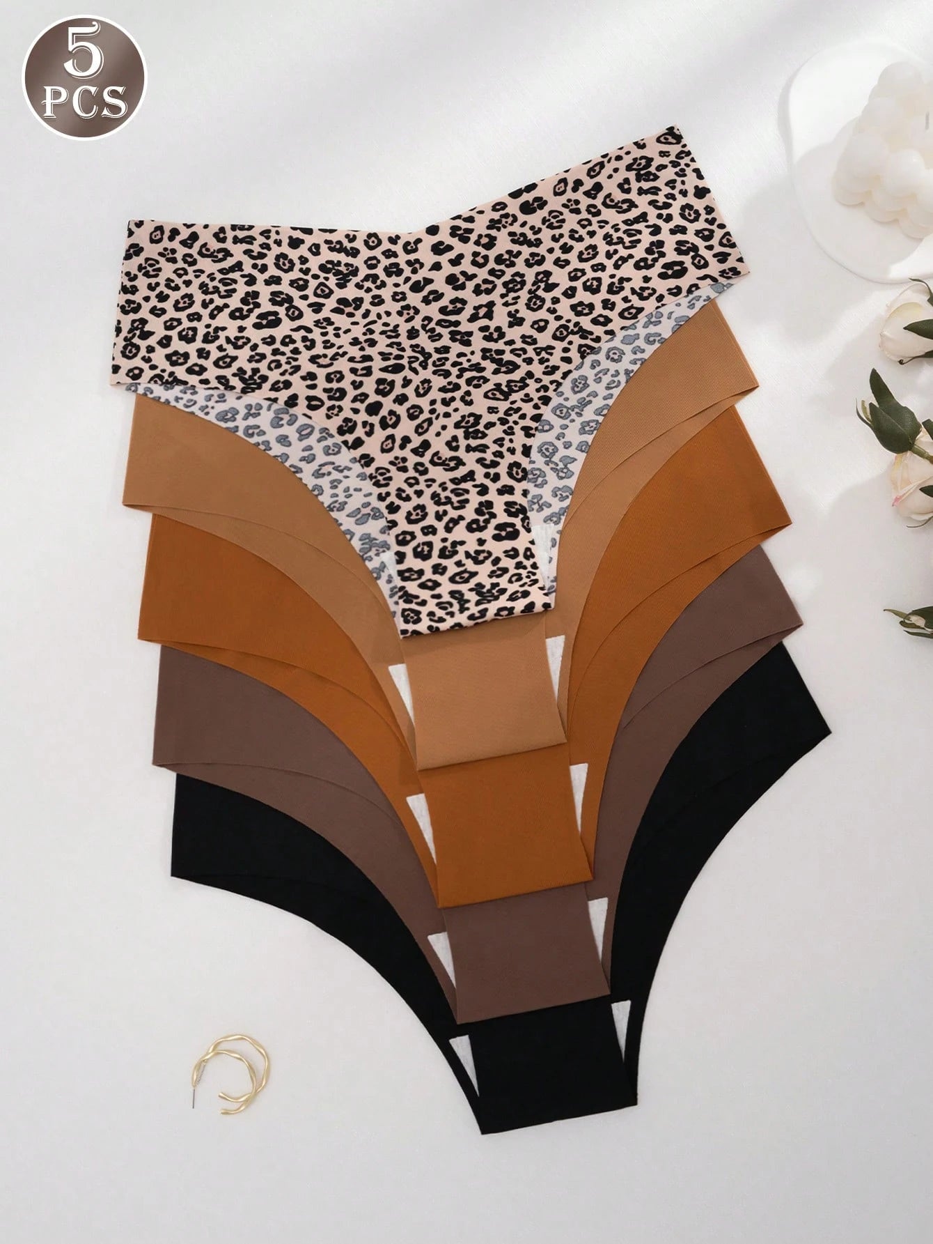 عبوة 5 قطع بانتي نسائي بطبعة فهد – تصميم هيبستر منخفض الخصر بدون خياطة