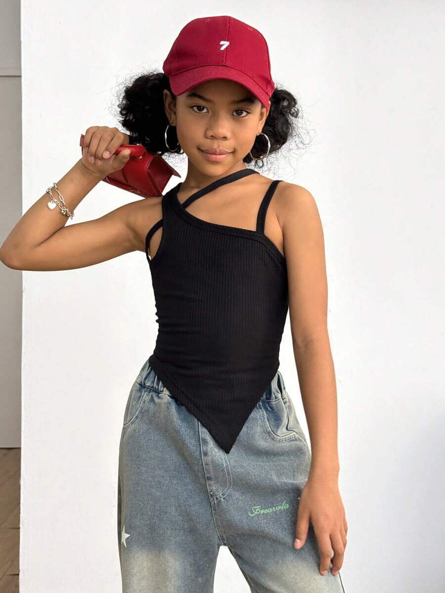 بلوزة SHEIN Streecool Kids Tween للفتيات الصغيرات بياقة غير متماثلة وحافة مضلعة