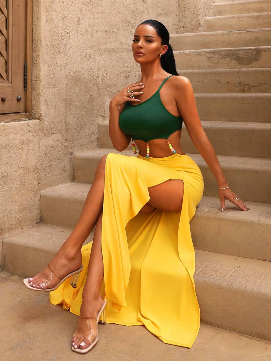 بودي سوت نسائي من INAWLY بدون أكمام بلون سادة وتصميم مجمّع ضيّق