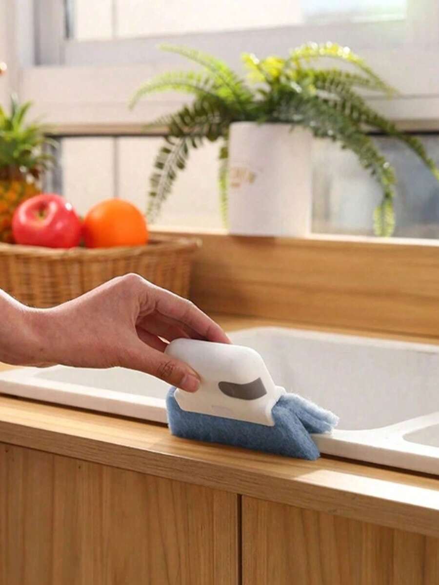 فرشاة تنظيف مجرى النوافذ والأبواب متعددة الاستخدامات