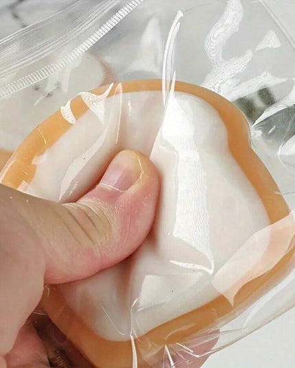 لعبة إسفنجيّة على شكل شريحة خبز – Squishy Bread لتخفيف التوتر بارتداد بطيء