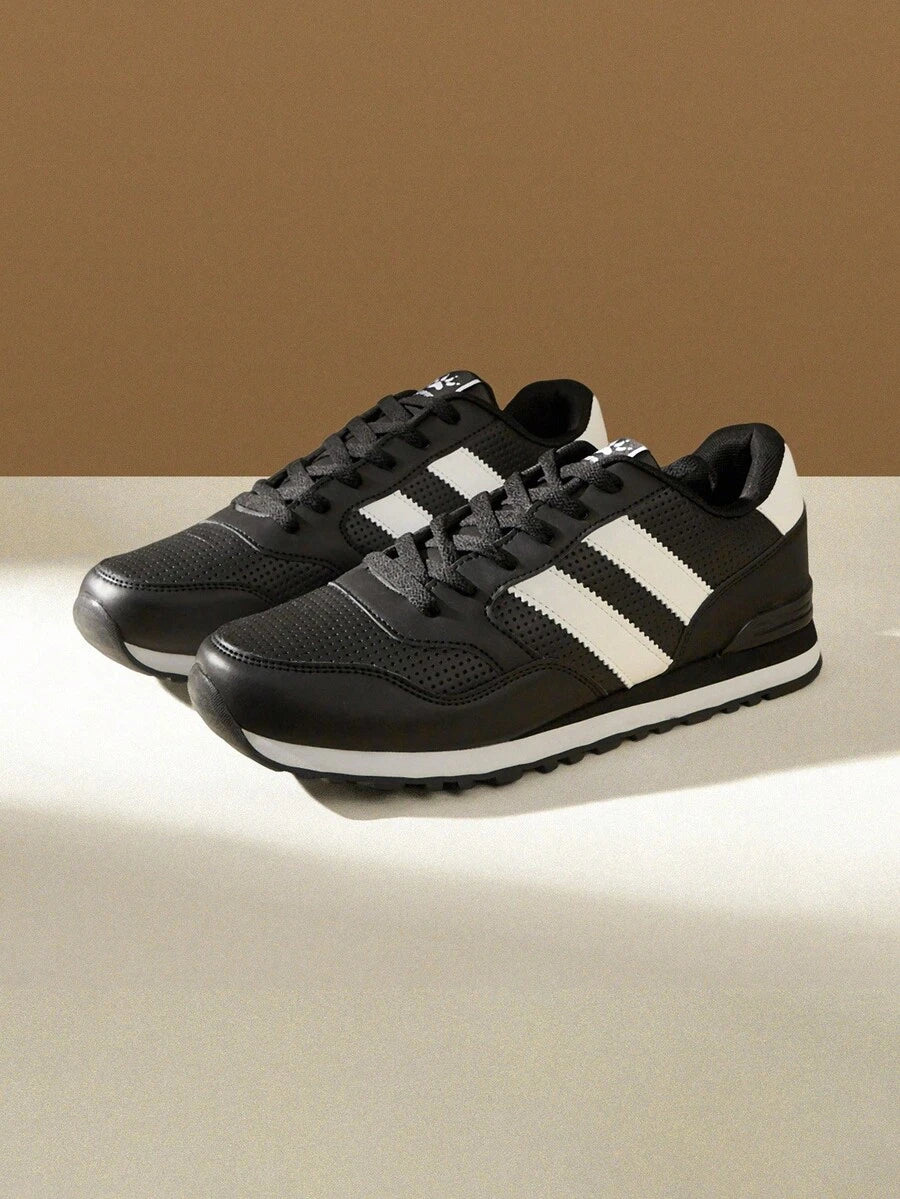 حذاء رجالي كاجوال سليب أون من CUCCOO EASI – مضاد للانزلاق، خفيف ومريح بتصميم أنيق منخفض الساق