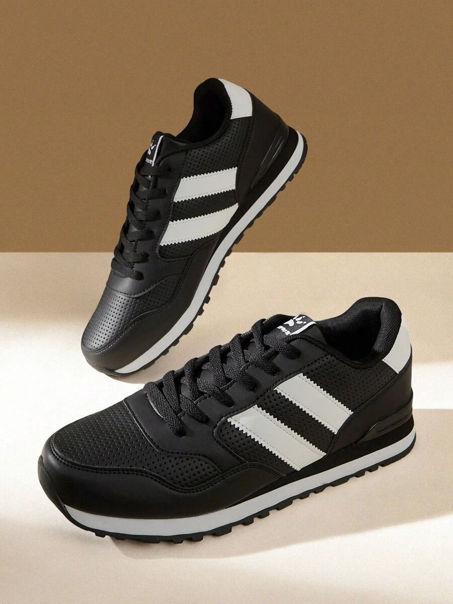 حذاء رجالي كاجوال سليب أون من CUCCOO EASI – مضاد للانزلاق، خفيف ومريح بتصميم أنيق منخفض الساق