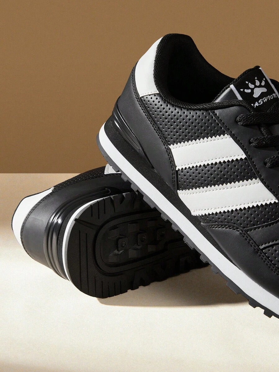 حذاء رجالي كاجوال سليب أون من CUCCOO EASI – مضاد للانزلاق، خفيف ومريح بتصميم أنيق منخفض الساق