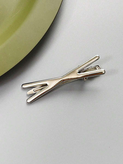 مجموعه مشابك شعر معدنيه علي اشكال مختلفه 24قطعه