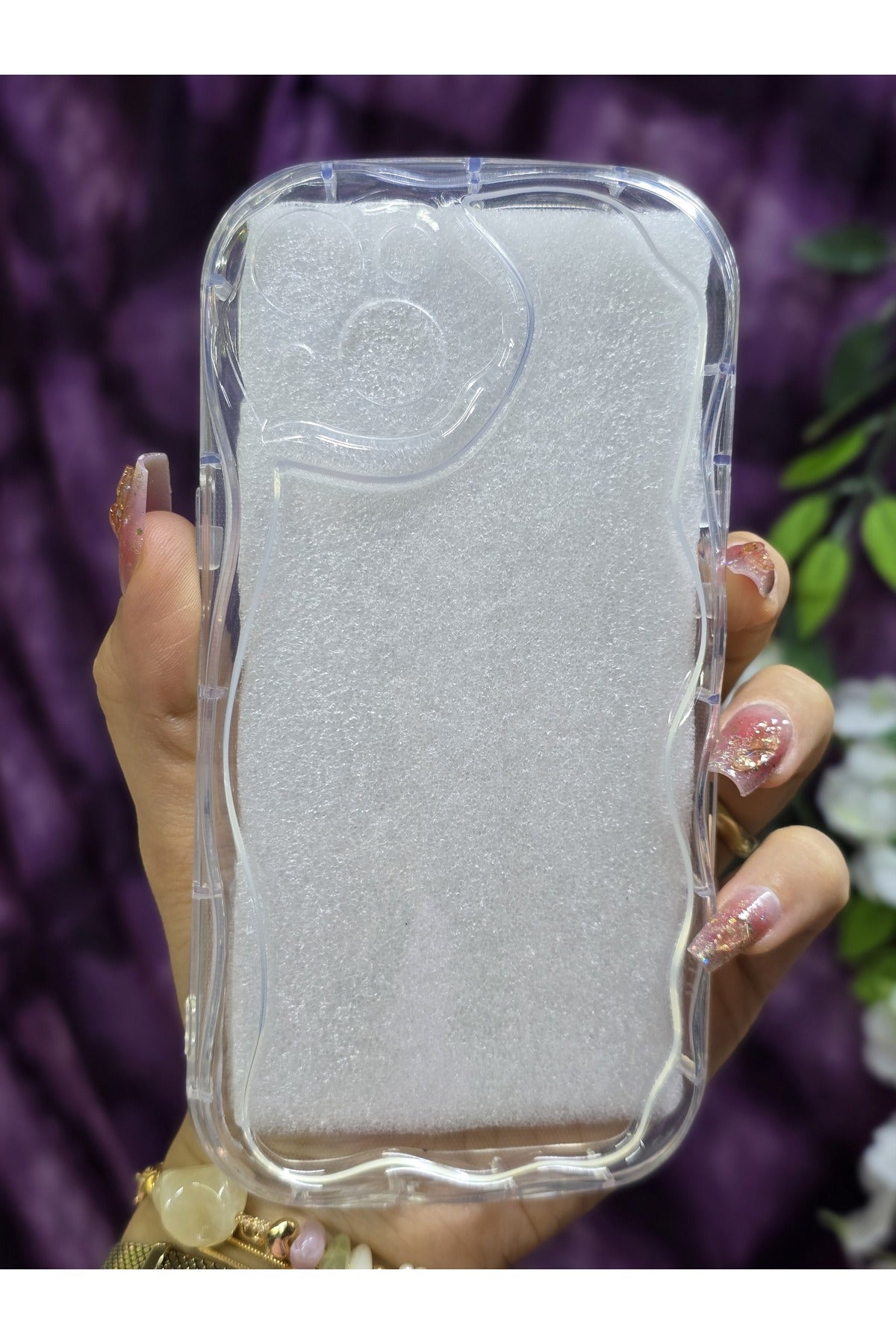 جراب آيفون 15 شفاف من Shein