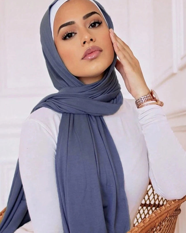 حجاب نسائي كبير الحجم بلون سادة، تصميم أنيق وكاجوال (قطعة واحدة)
