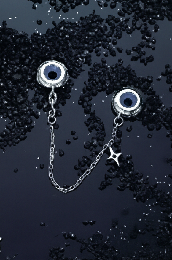 قلاده   تعلق في اسورة المعصم من Shein