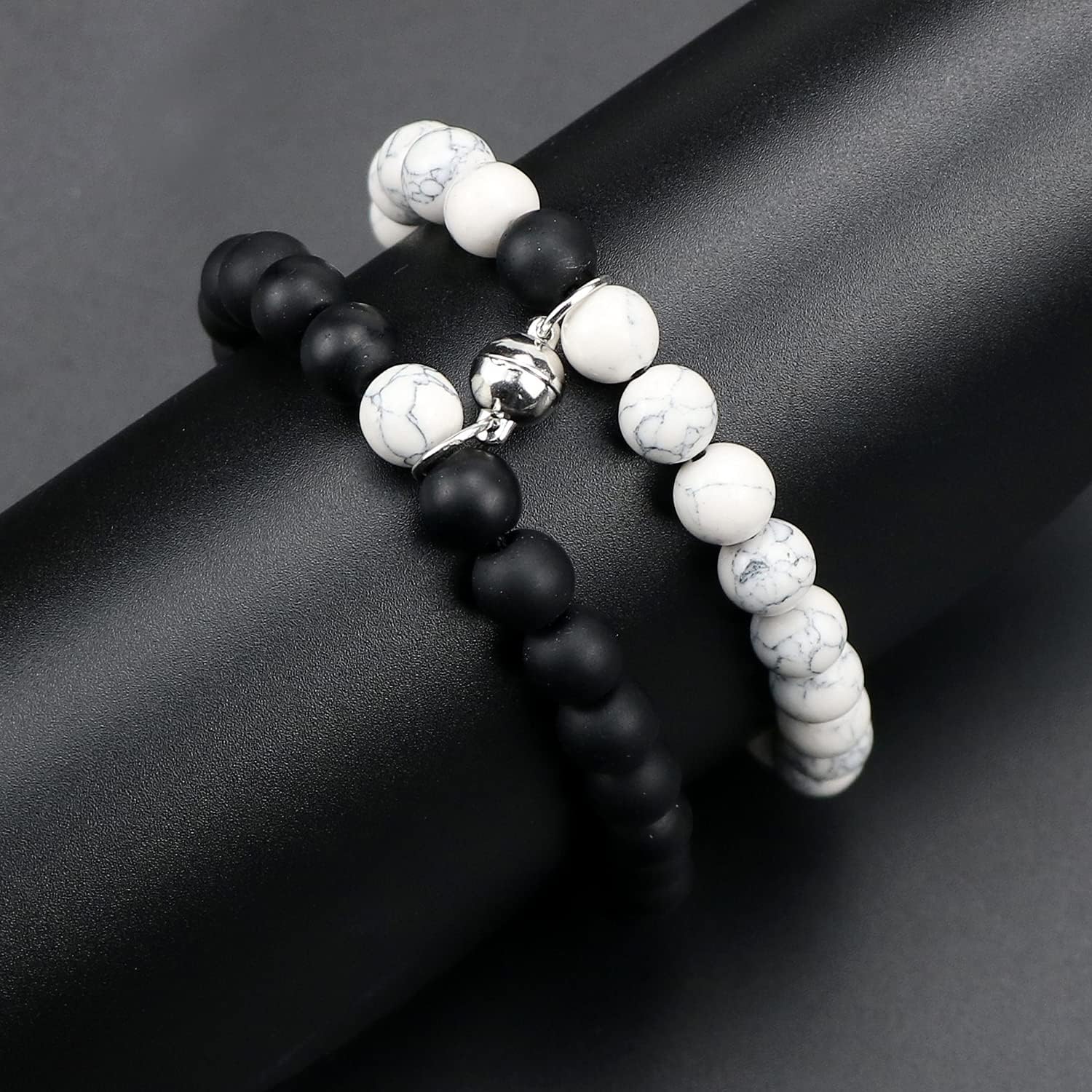 سوار مغناطيسي للازواج للجذب المتبادل مكون من 7 خرزات شاكرا متطابق