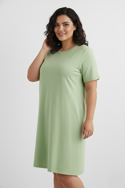 فستان كاجوال حريمي مقاس كبير من Shein باللون الأخضر الفاتح