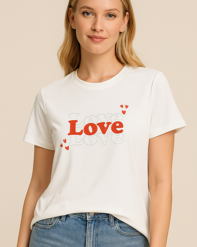 تيشيرت أبيض بناتي مطبوع كلمه "Love"  من Shein