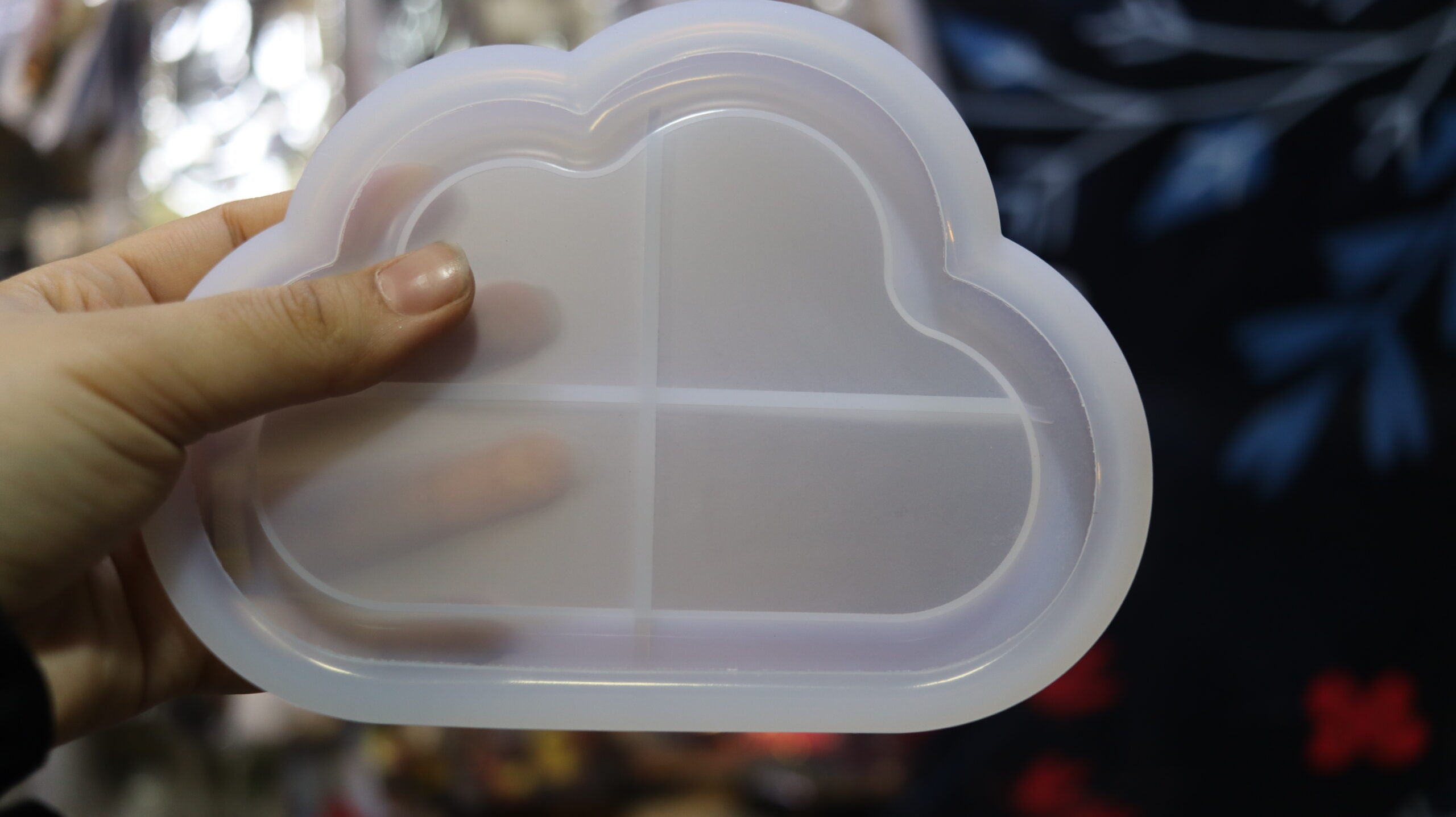 قالب طبق سحابة شفه نصف دائرية