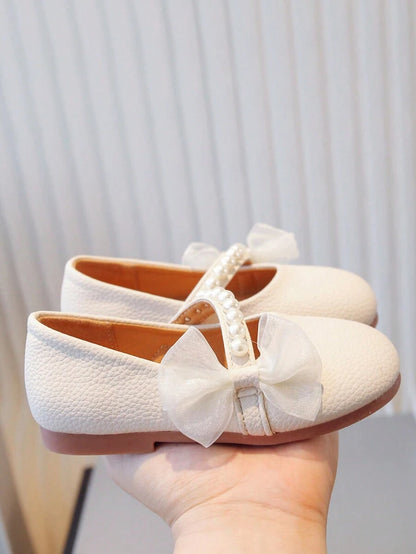 حذاء ماري جين بناتي بلون سادة وكعب مسطح 
