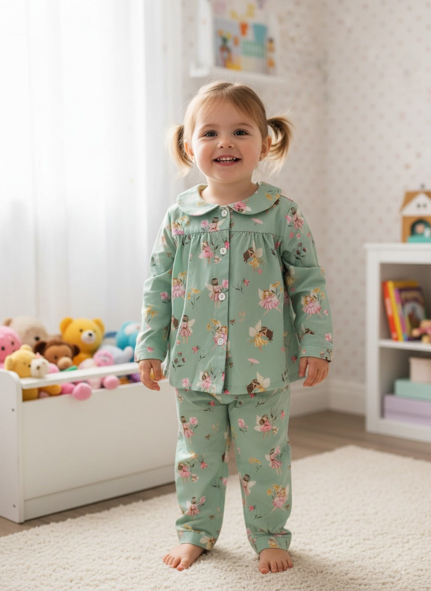 بيجامة أطفال بلون أخضر فاتح مزينة بنقوش زهور جميلةShein