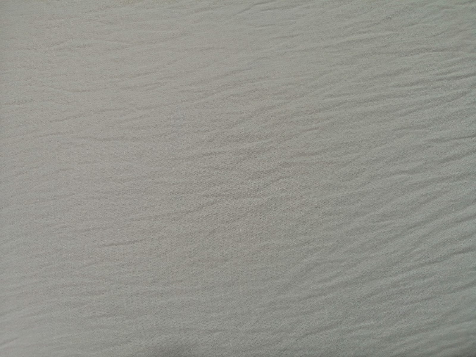 إسدال قماش كتان اسباني معرج  مزود ب كابيشو وطرحه مع دانتيل بالكمام والكابيشو