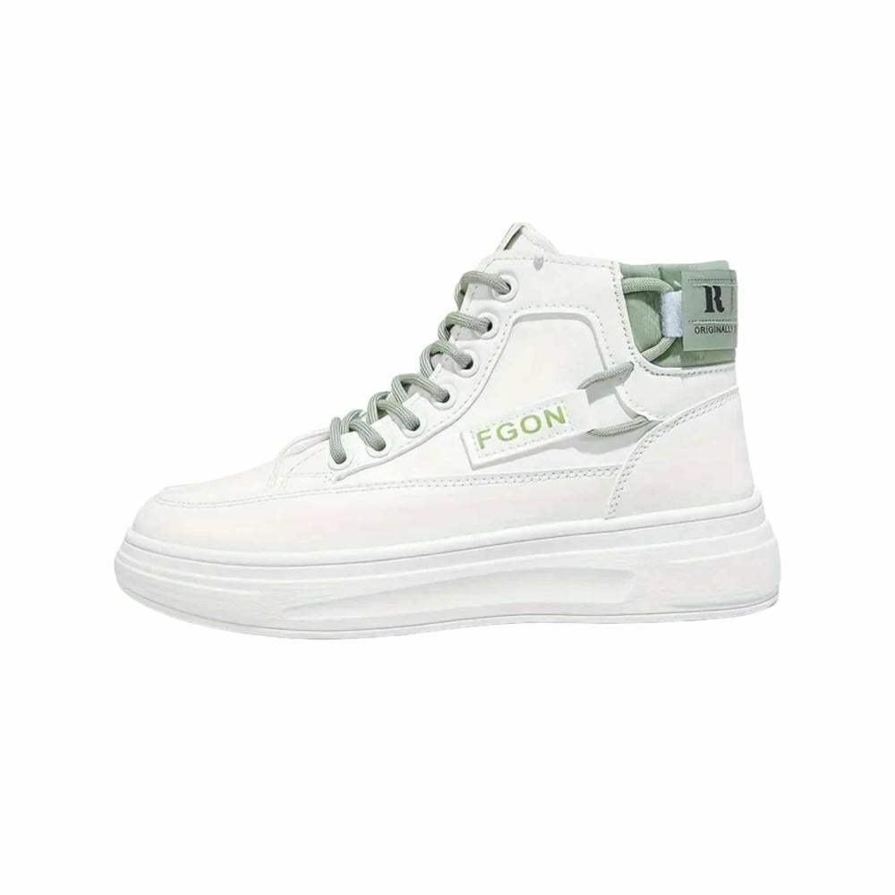 حذاء كاجوال كالسييك من ماركة فيجون