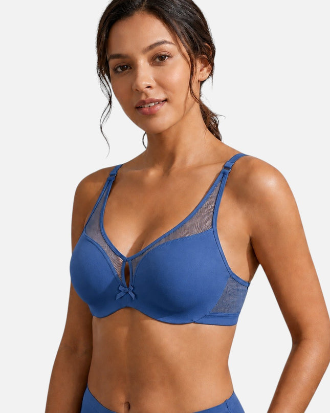 حمالة صدر رياضية زرقاء من Shopyneer بدون درزات مع تفاصيل شبكية وأكواب دفع للأعلى لمظهر مريح وأنثوي